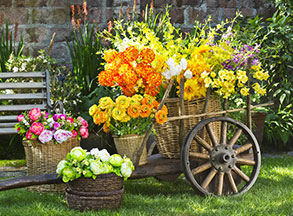 Flores artificiales, una tradición ancestral que sigue de moda