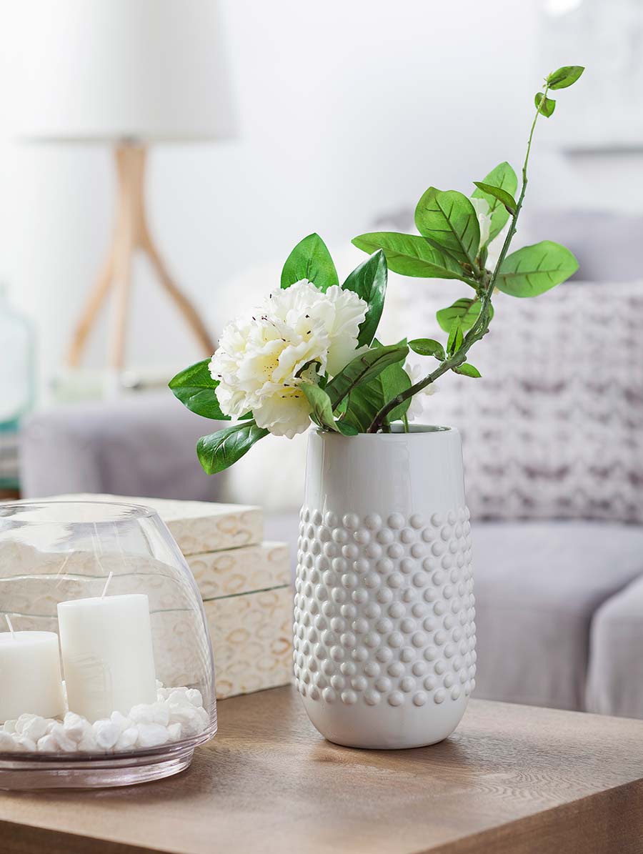 5 consejos para conseguir decoracion luminosa verano florero camelia