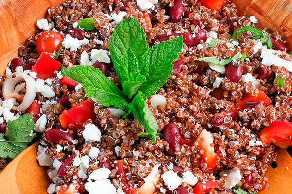 Ensalada de quinua roja
