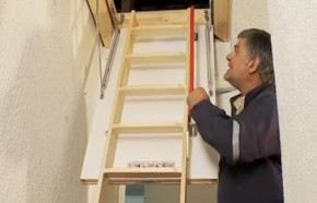 �C�mo instalar una escala para el entretecho?