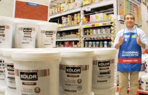 �Con qu� pintura o revestimiento cubrir un muro exterior?